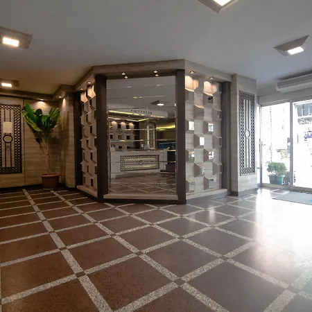 Hotell Sahinler 3*
